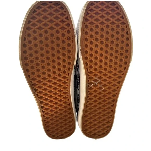 Vans Old Skool Skull Bandana Blue White Skate Sneakers Shoes Mens 9 Womens 10.5 - Picture 4 of 9